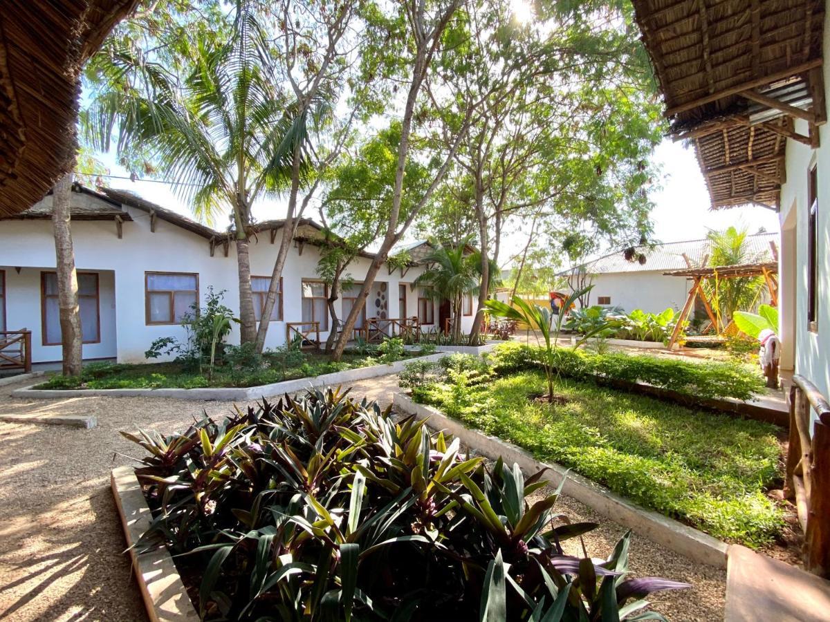 Babalao Bungalows 눙귀 외부 사진